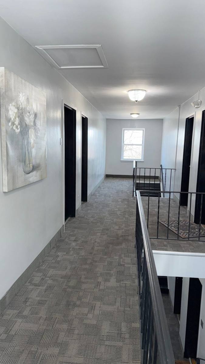 Apartment for rent at 1059 Pompton Ave, Cedar Grove, NJ 07009
