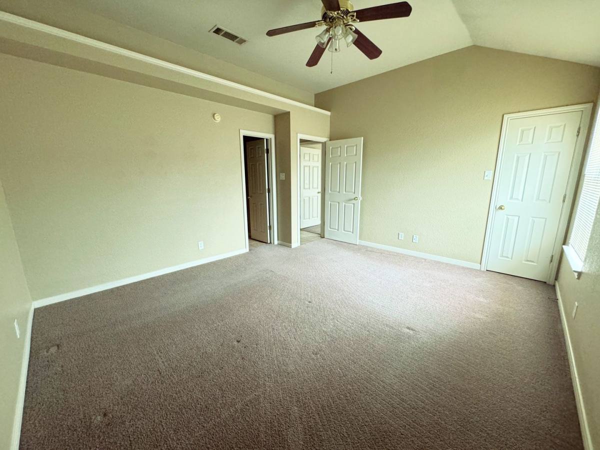 Apartment for rent at 4706 John David Dr, Killeen, TX 76549