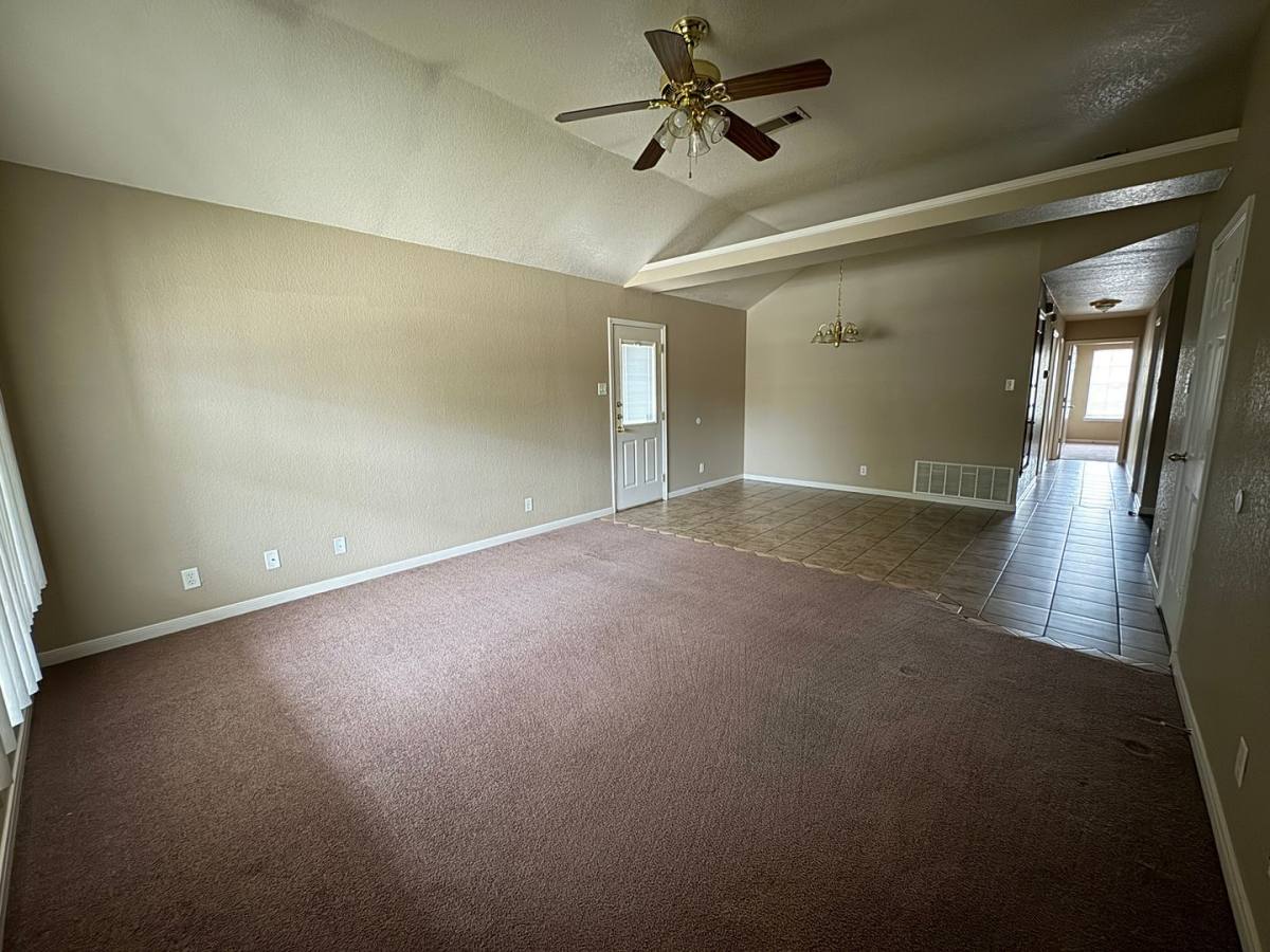 Apartment for rent at 4706 John David Dr, Killeen, TX 76549