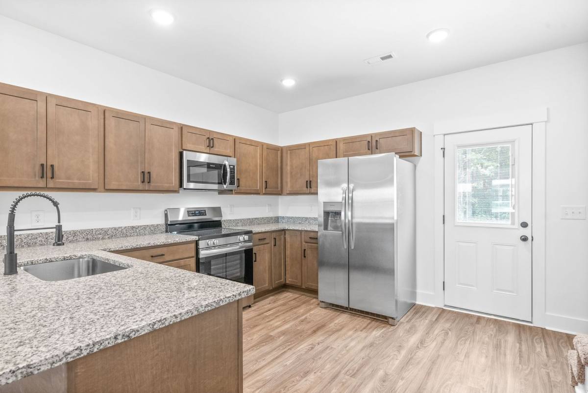 Townhouse for rent at 325 Front Ridge Circle, Clarksville, TN 37040