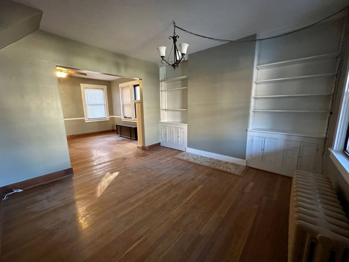 House for rent at 3561 Beechwood Blvd, Pittsburgh, PA 15217