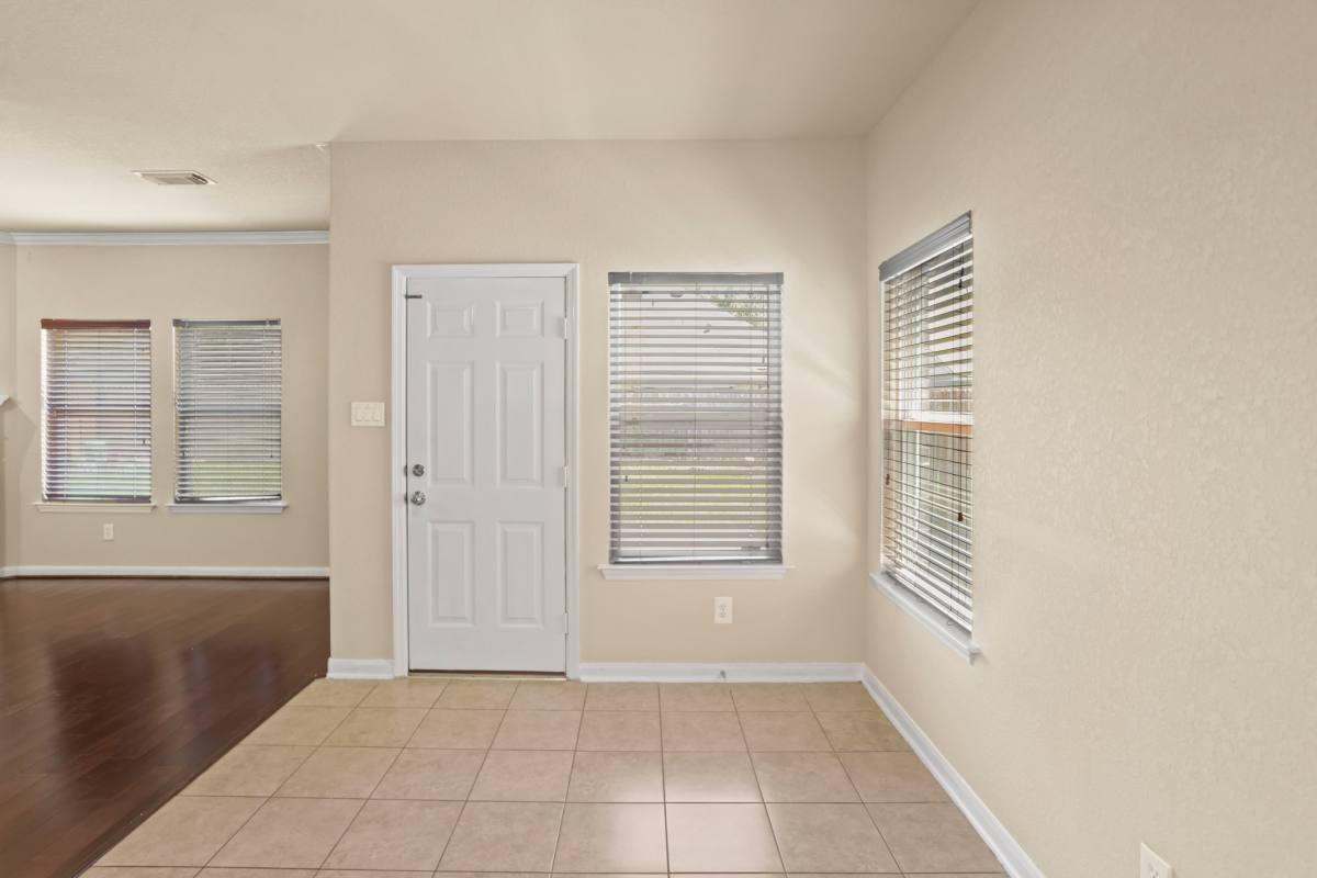 Apartment for rent at 6034 Preserve Lane, Missouri City, TX 77459