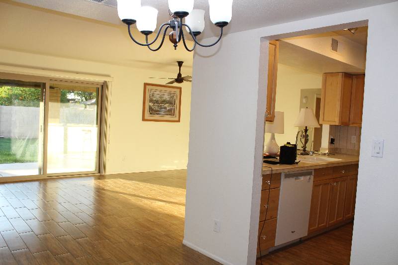 House for rent at 10034 N 33rd Ave, Phoenix, AZ 85051