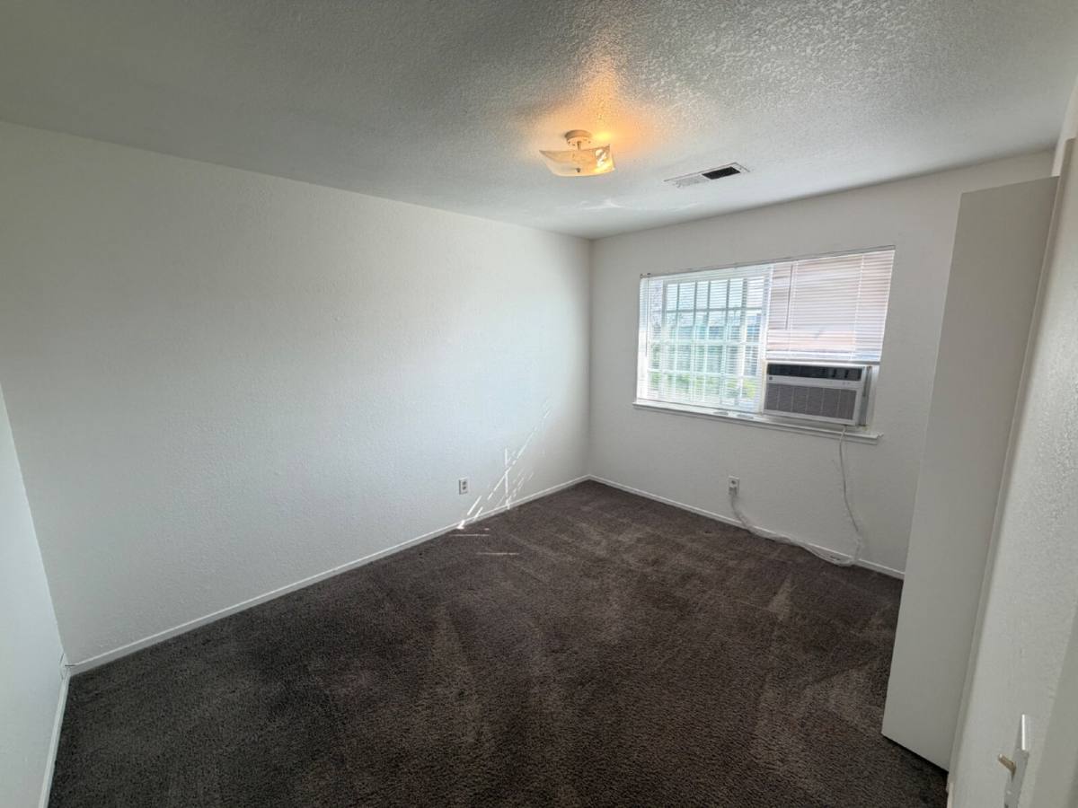 Apartment for rent at 1705 Wn Bear Creek Dr #C, Merced, CA 95348