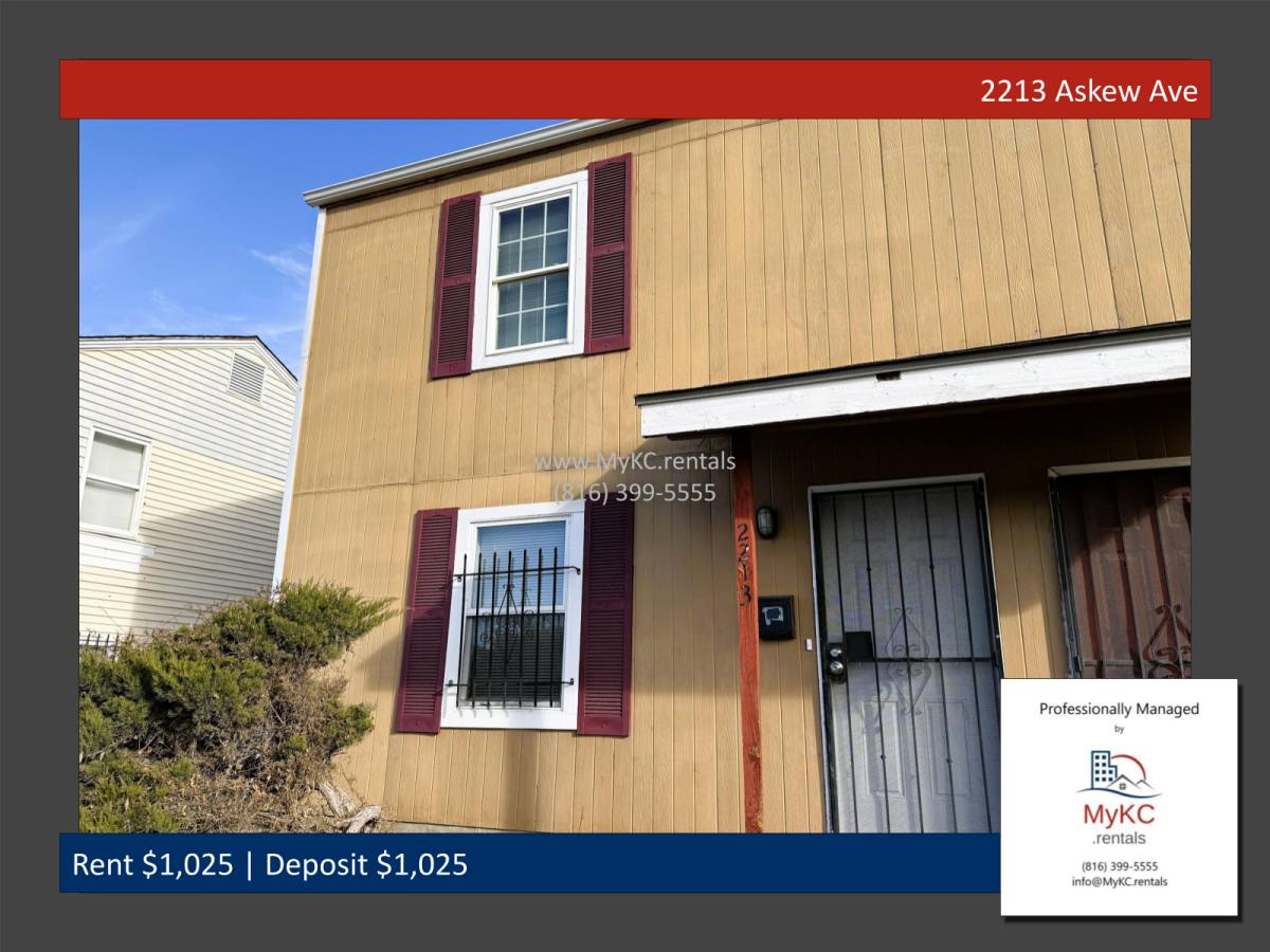Townhouse for rent at 2213 Askew Ave, Kansas City, MO 64127