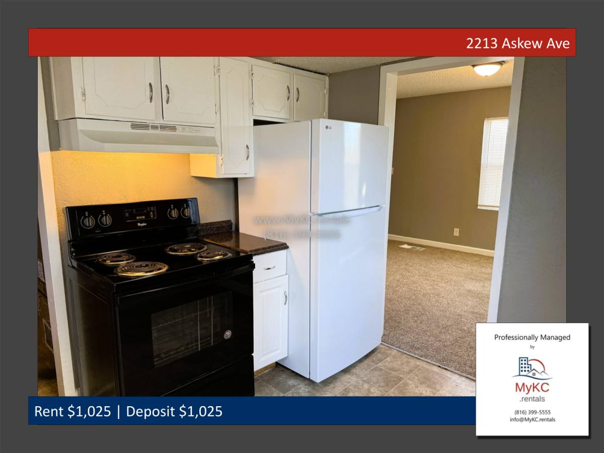Townhouse for rent at 2213 Askew Ave, Kansas City, MO 64127
