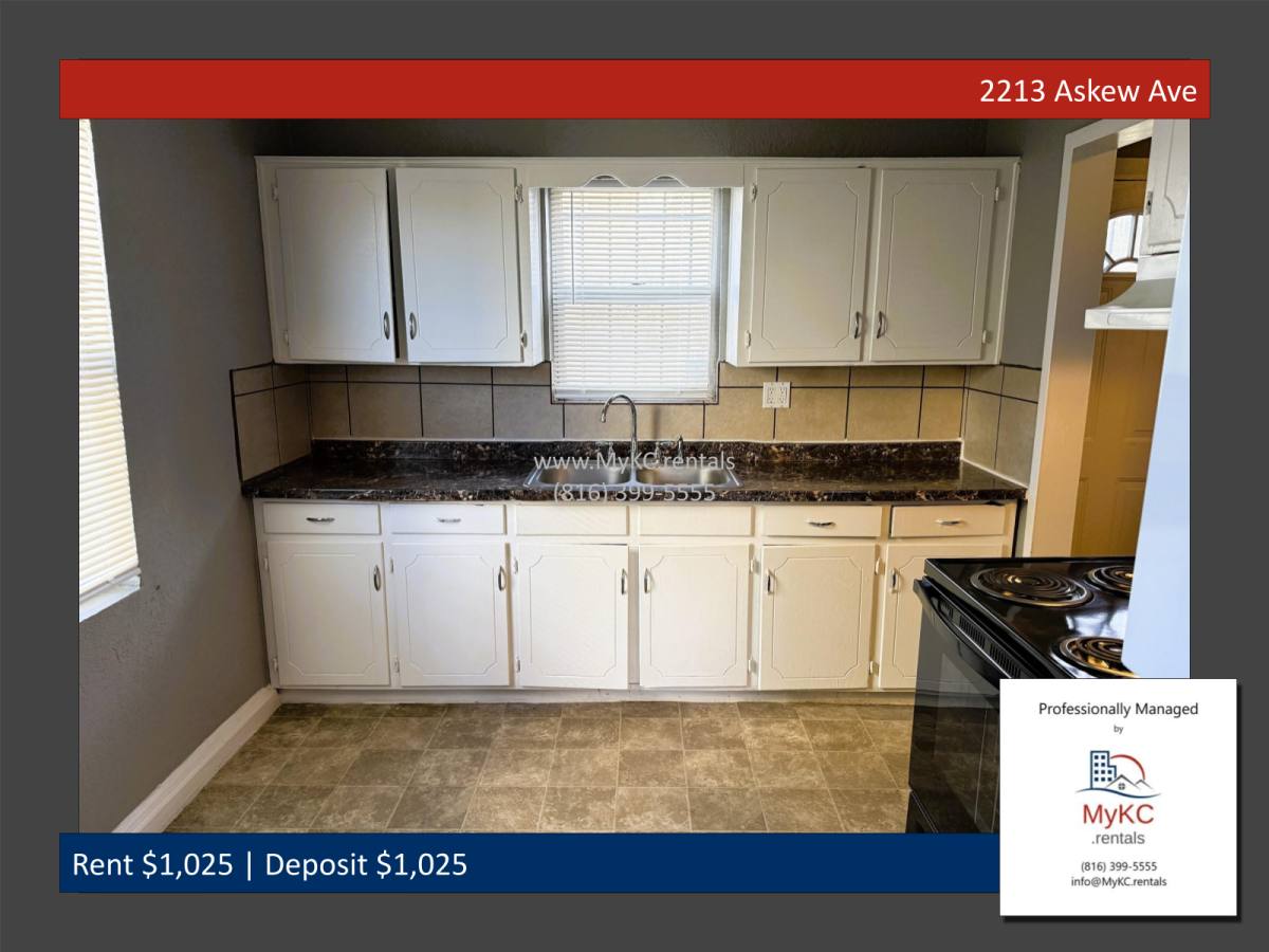 Townhouse for rent at 2213 Askew Ave, Kansas City, MO 64127