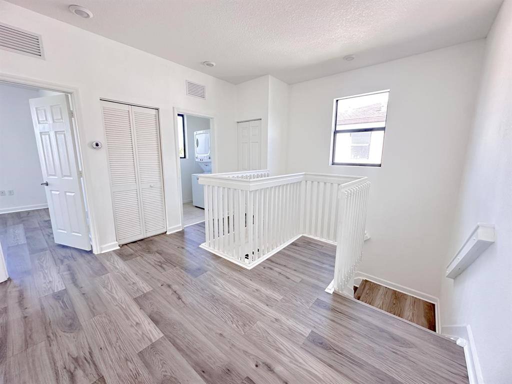 House for rent at 244 NE 210th Way, Miami, FL 33179