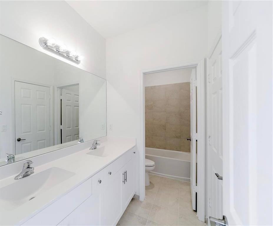 House for rent at 244 NE 210th Way, Miami, FL 33179