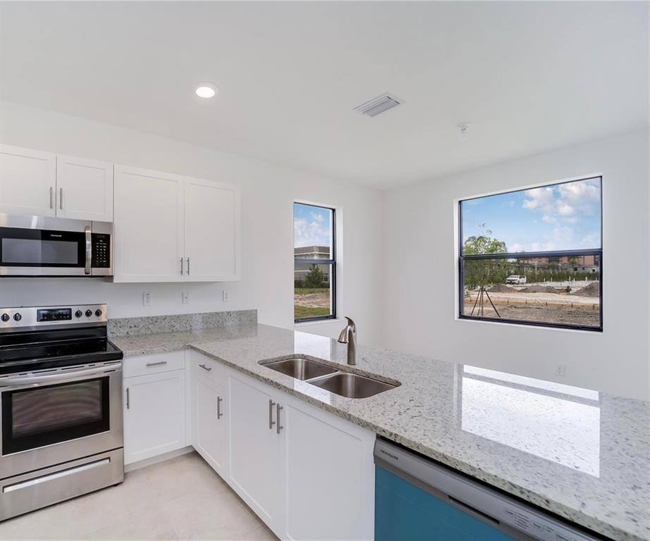 House for rent at 244 NE 210th Way, Miami, FL 33179