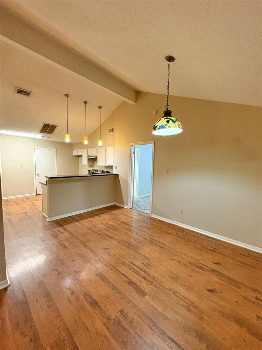 House for rent at 1014 Stoneleigh Court, Tomball, TX 77375