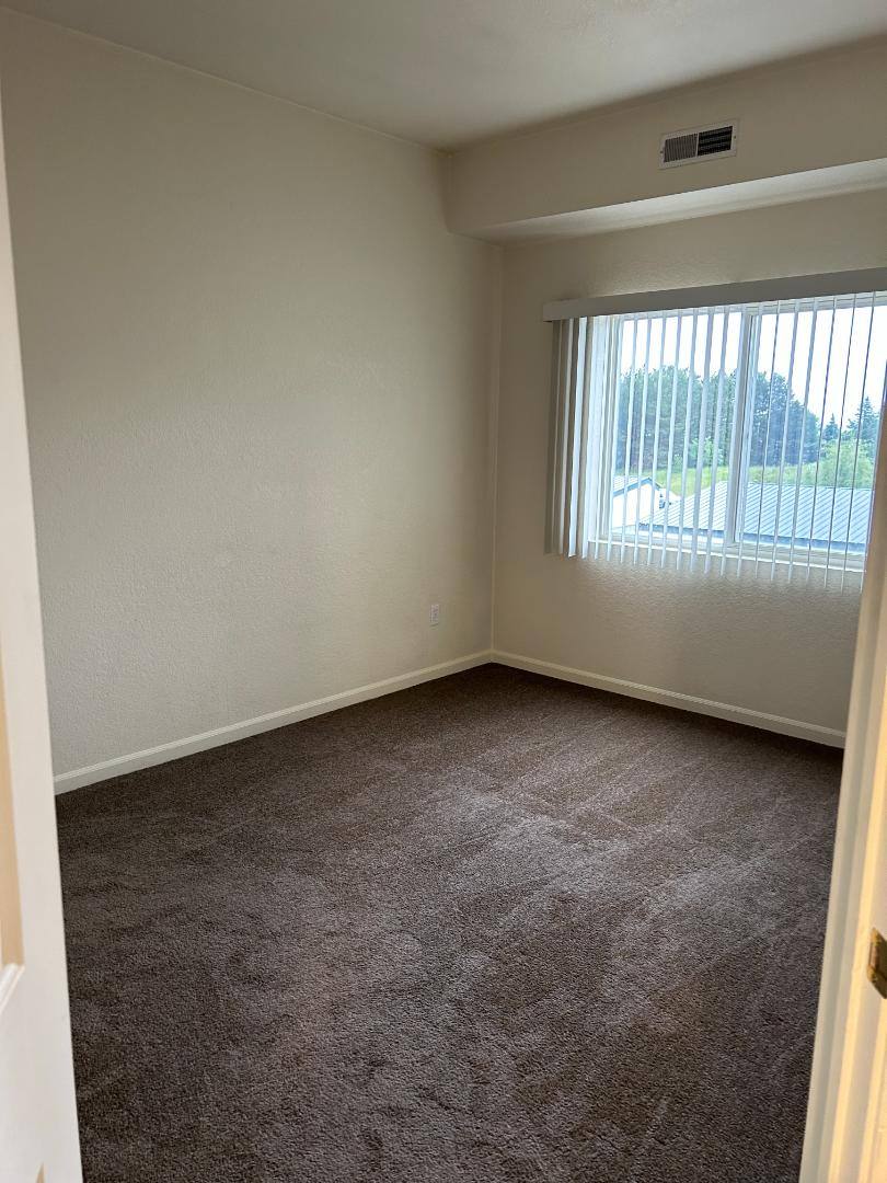Apartment for rent at 1297 Lachaumiere Dr 1295 -A102, Petoskey, MI 49770