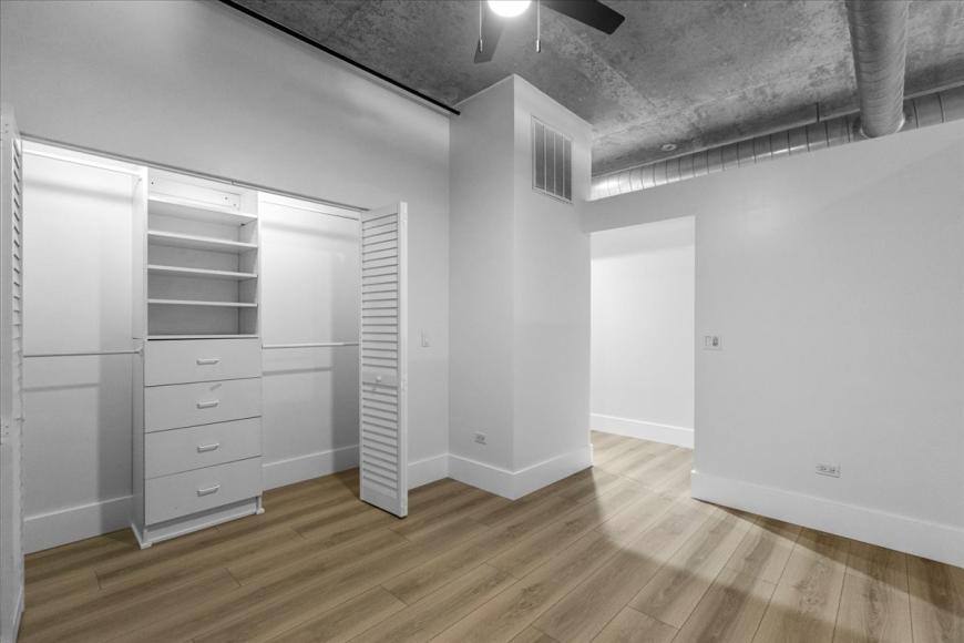 Apartment for rent at 1000 N Kingsbury St #209, Chicago, IL 60610