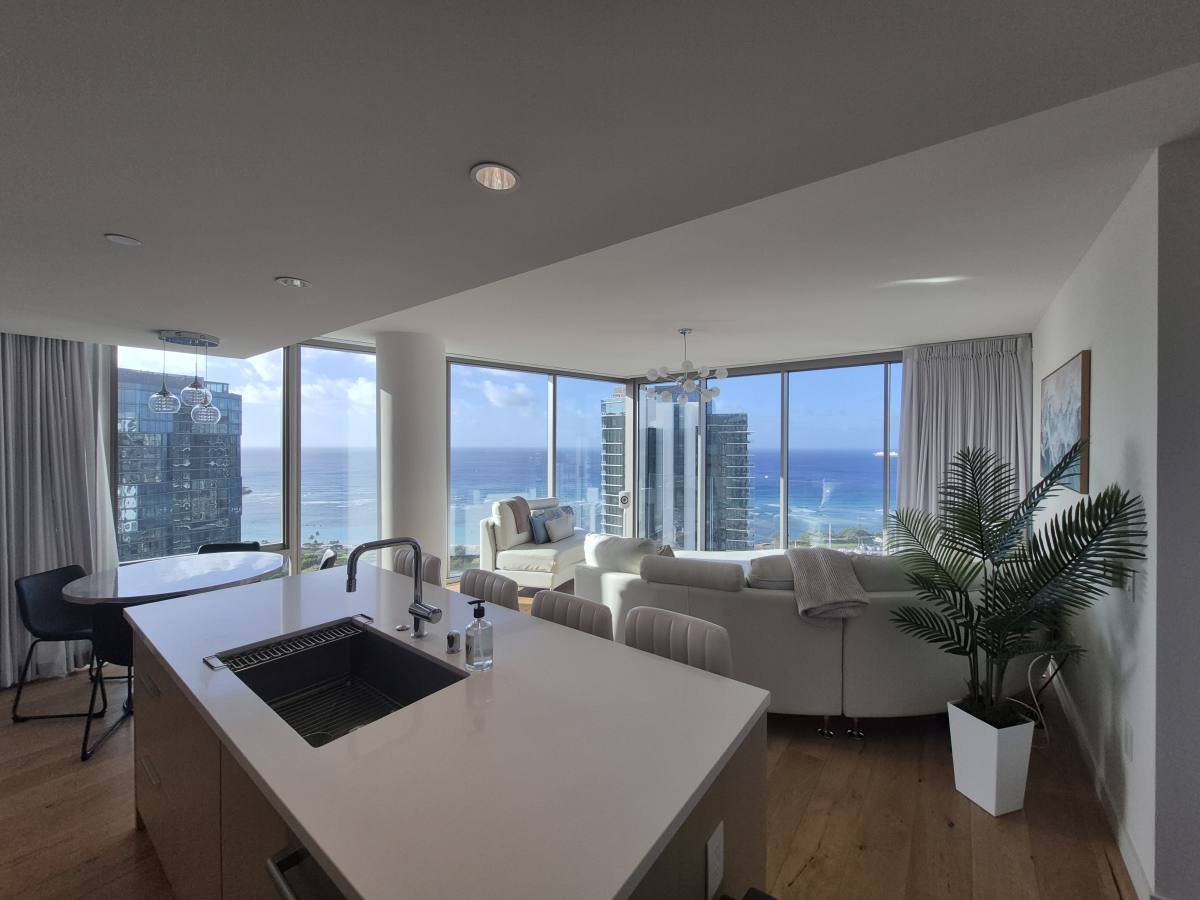 Condo for rent at 1001 Queen St, Honolulu, HI 96814