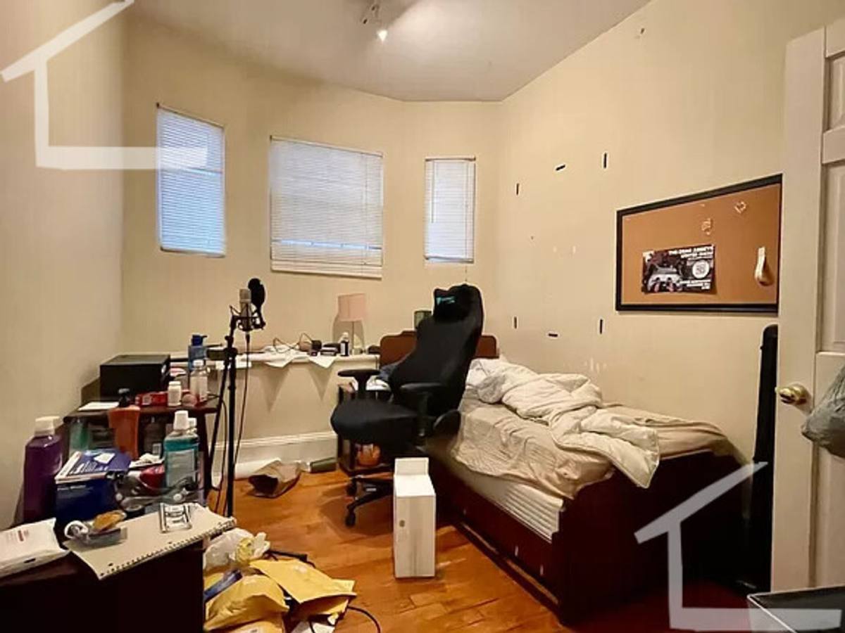 Apartment for rent at 186 Naples Rd, Brookline, MA 02446