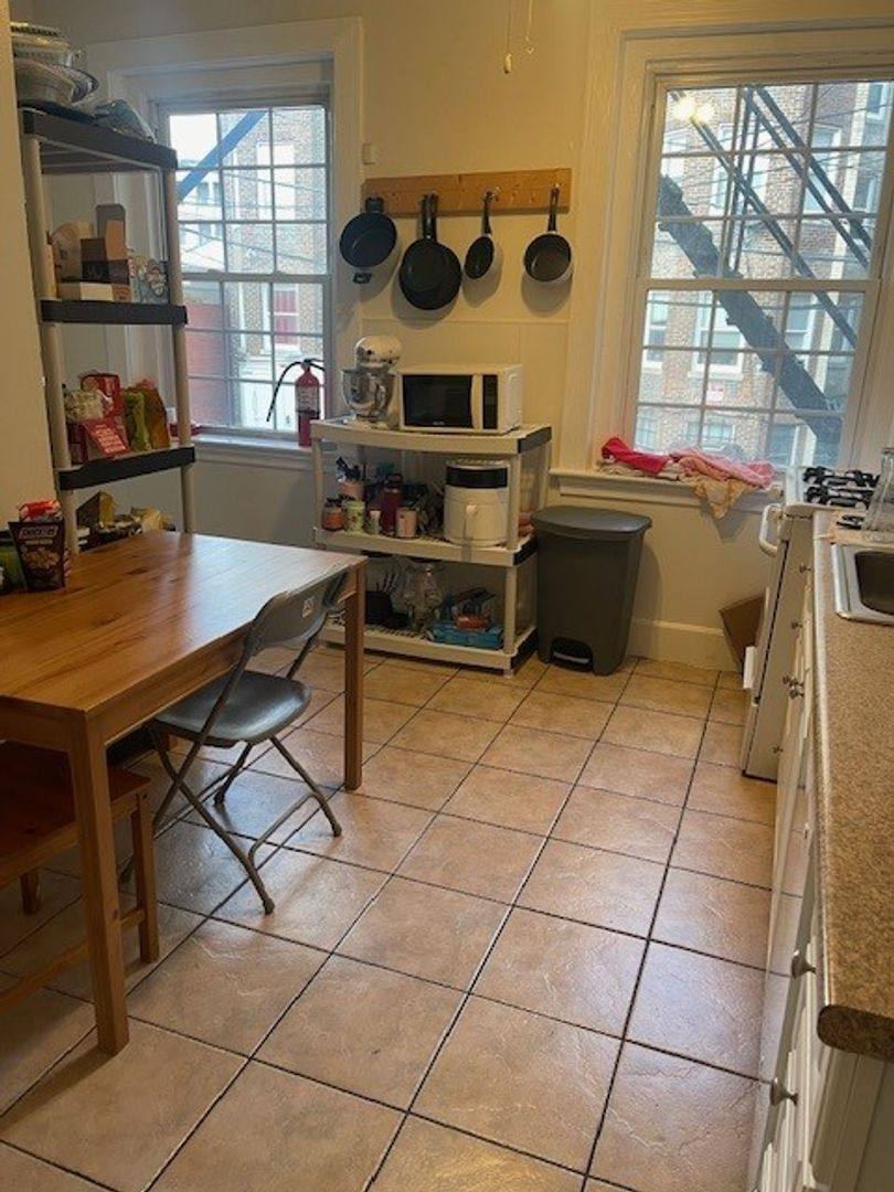 Apartment for rent at 186 Naples Rd, Brookline, MA 02446