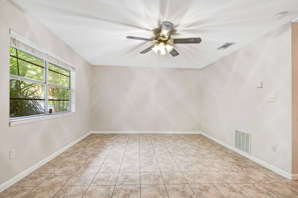 Apartment for rent at 2330 SW 35th Place, Gainesville, FL 32608