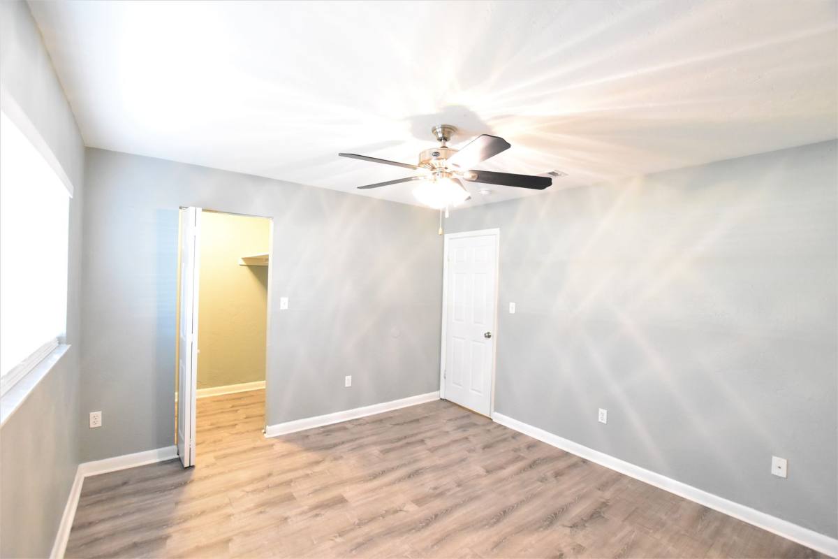 Apartment for rent at 2330 SW 35th Place, Gainesville, FL 32608