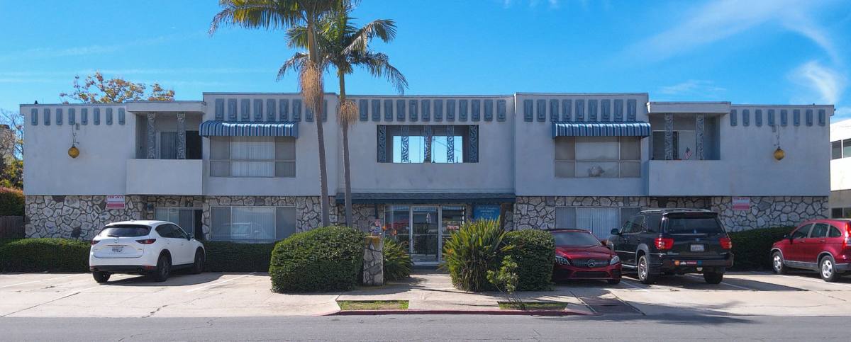 Apartment for rent at 4360 Campus Ave, San Diego, CA 92103