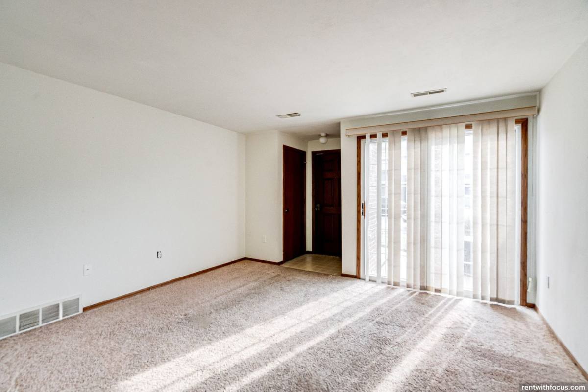 Apartment for rent at 2323 Eastman Ave, Green Bay, WI 54302