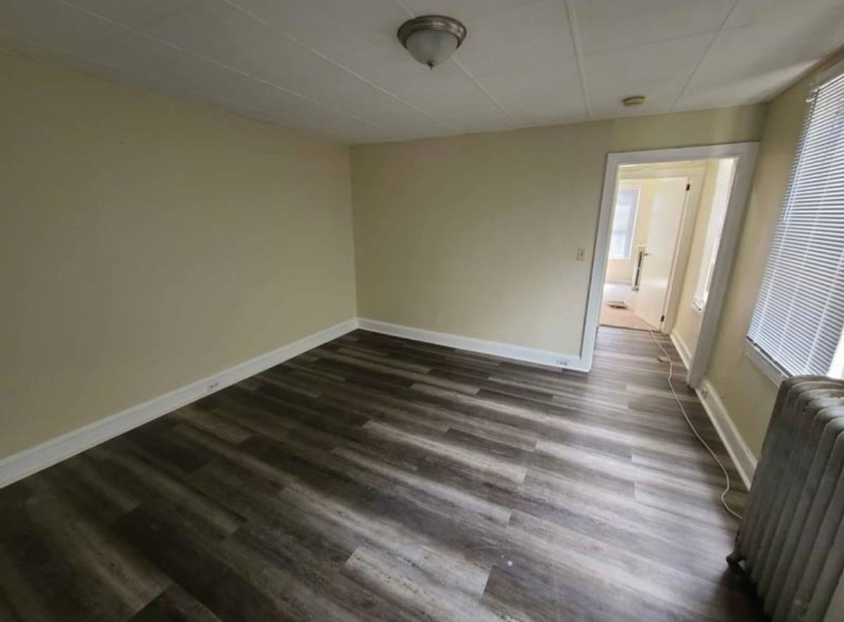 Apartment for rent at 274 S Loudon Ave, Baltimore, MD 21229