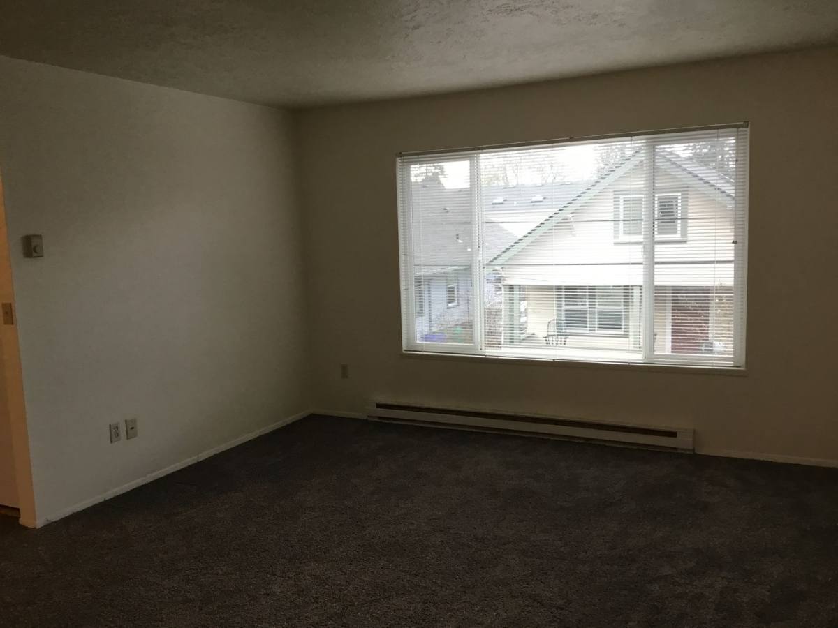 Apartment for rent at 4202-4224 SE 58th Ave, Portland, OR 97206