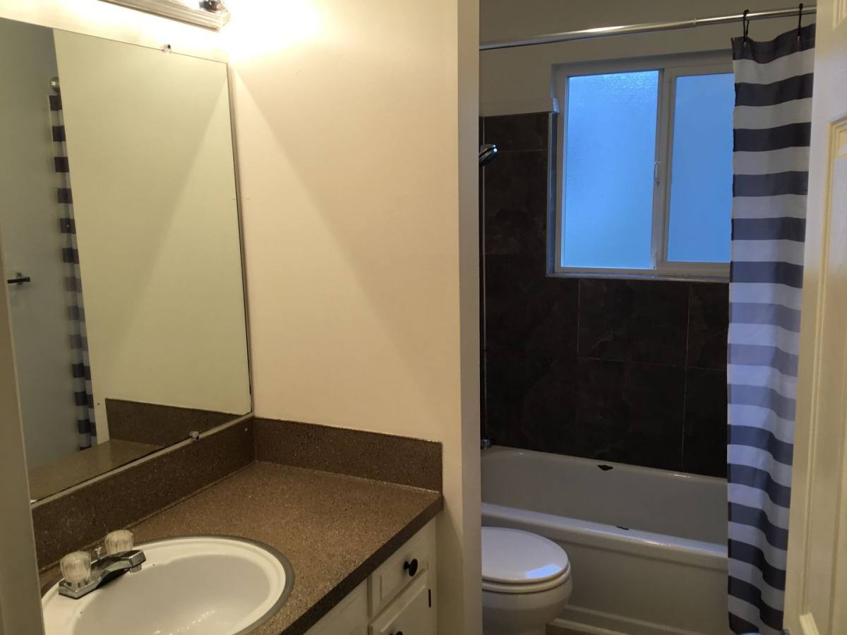 Apartment for rent at 4202-4224 SE 58th Ave, Portland, OR 97206