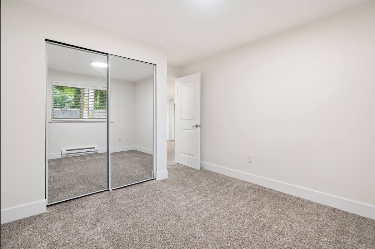 Townhouse for rent at Pointe West, 3990 Starboard Lane SE, Port Orchard, WA 98366