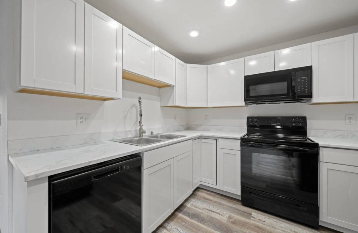 Townhouse for rent at 3390 Starboard Lane SE, Port Orchard, WA 98366