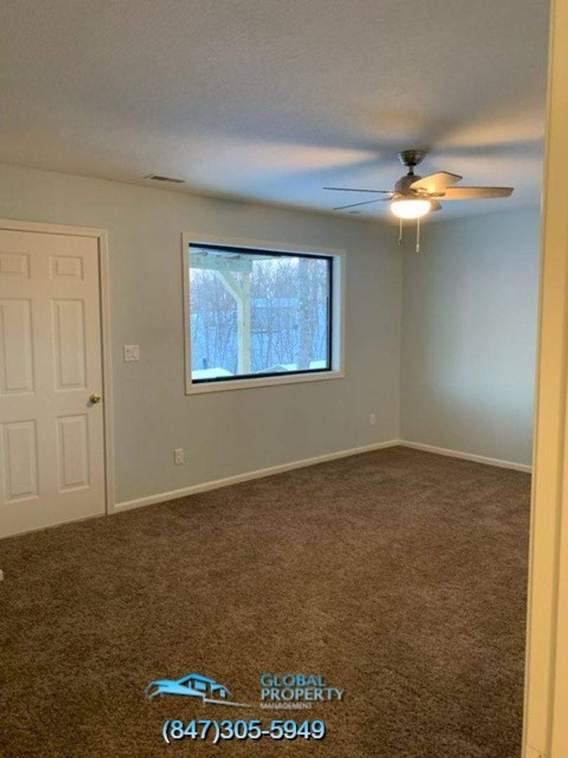 Apartment for rent at 886 Wading Bird Rd, Camdenton, MO 65020
