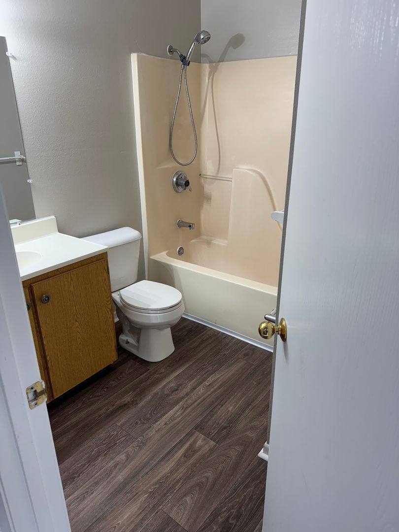Apartment for rent at 1001 W Wayne St #6B, Paulding, OH 45879