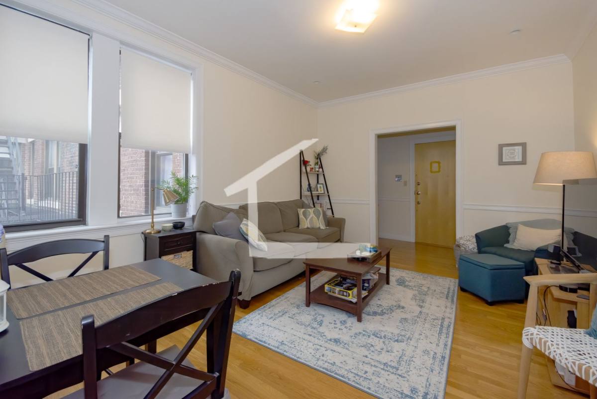 Apartment for rent at 1340 Commonwealth Ave #1B, Allston, MA 02134