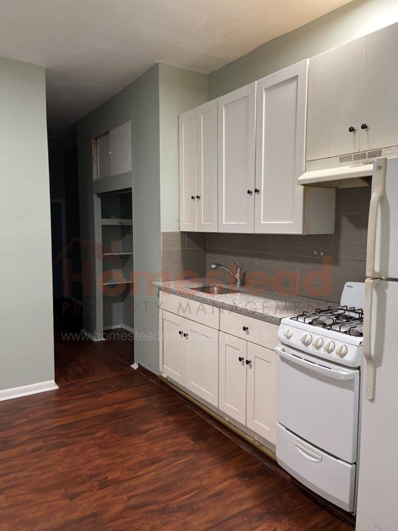 Apartment for rent at 7313 W Chester Pike, Upper Darby, PA 19082