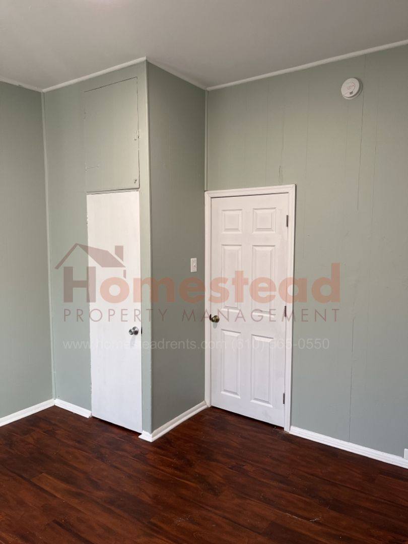 Apartment for rent at 7313 W Chester Pike, Upper Darby, PA 19082
