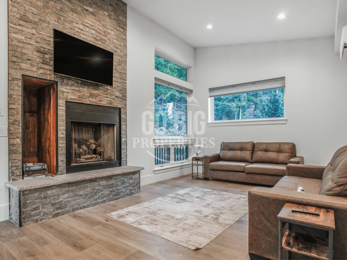 Condo for rent at 55190 Gallatin Rd, Gallatin Gateway, MT 59730