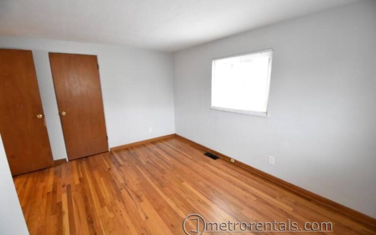 Apartment for rent at 2686-2688 Hibbert Ave, Columbus, OH 43202