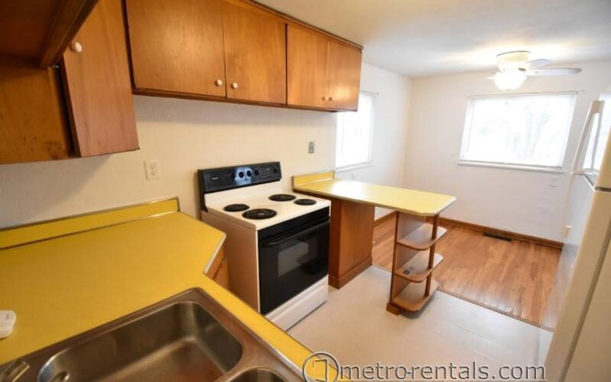 Apartment for rent at 2686-2688 Hibbert Ave, Columbus, OH 43202