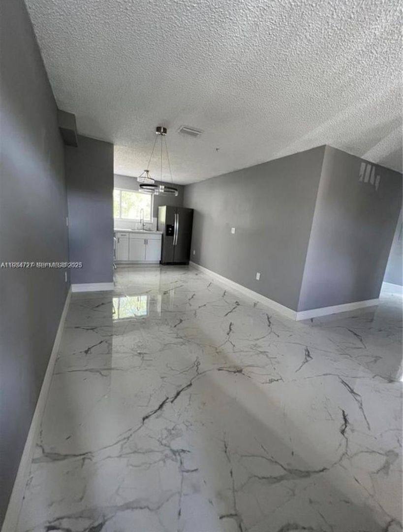Apartment for rent at 511 NW 82nd Ave, Miami, FL 33126