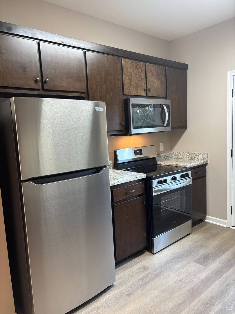Apartment for rent at 404 Cedar Lane, Tullahoma, TN 37388