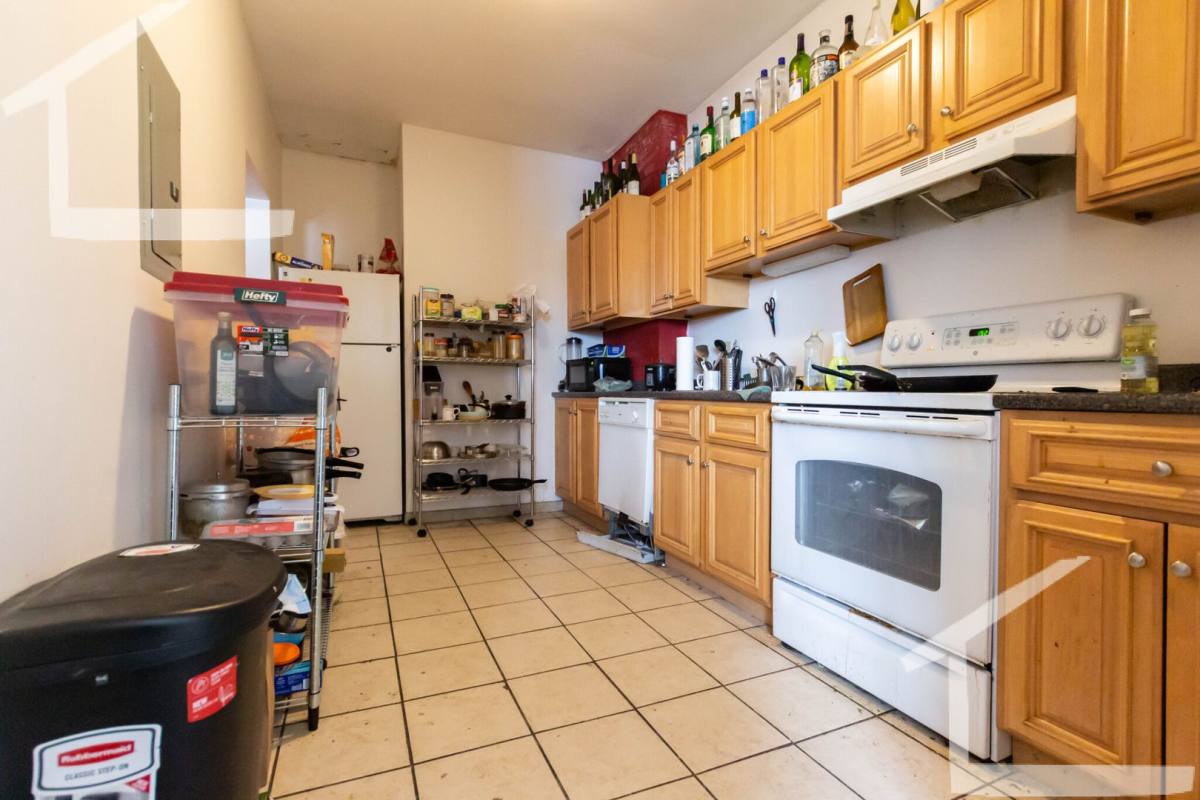 Apartment for rent at 21 Egremont Rd #5, Brighton, MA 02135