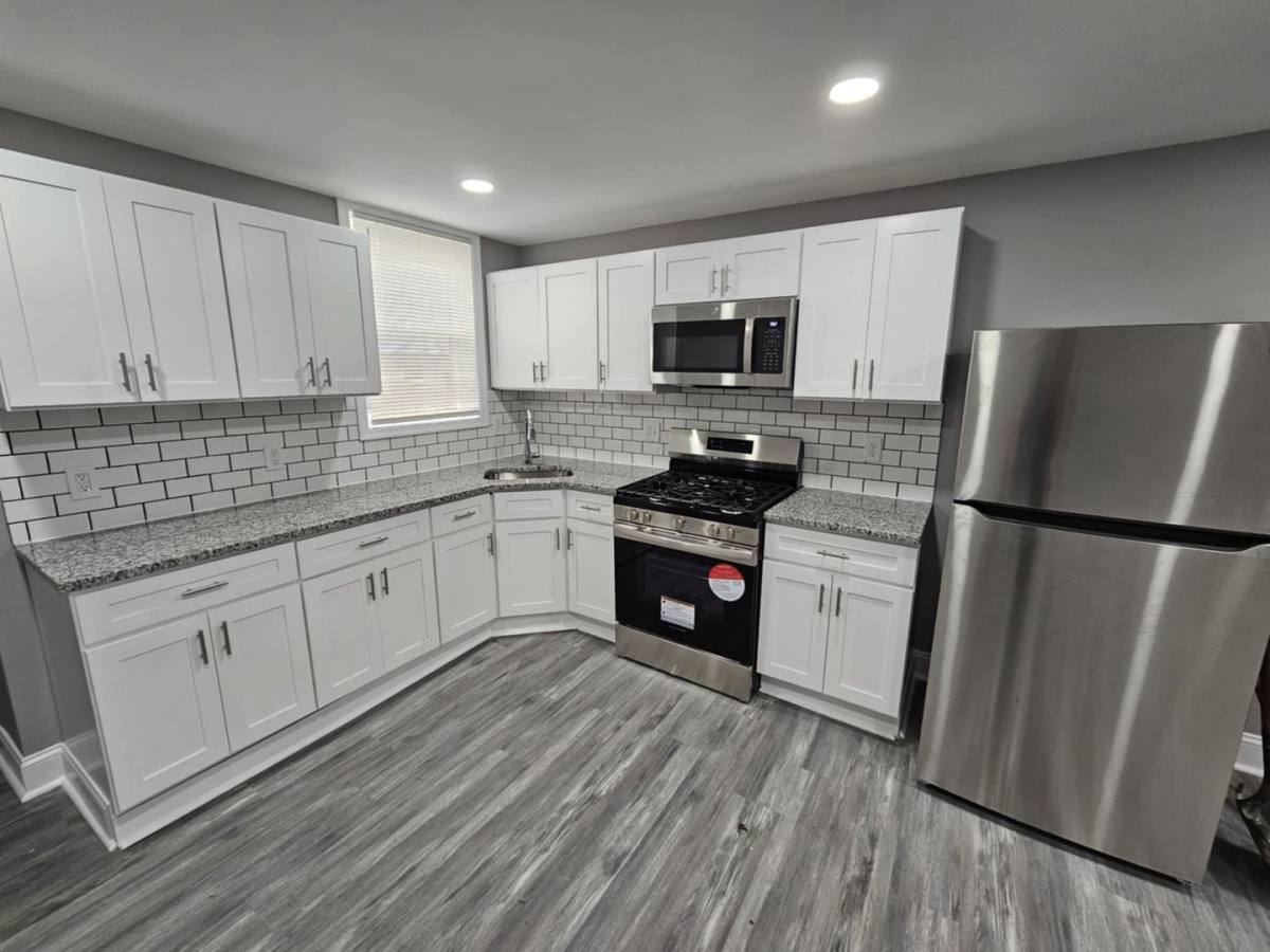 Townhouse for rent at 1254 Carroll St, Baltimore, MD 21230