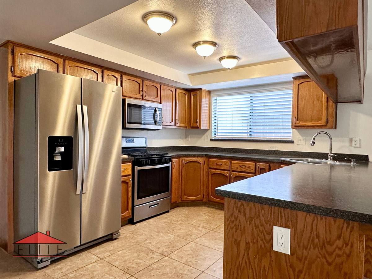 House for rent at 228 Yellowstone Place, Ridgecrest, CA 93555