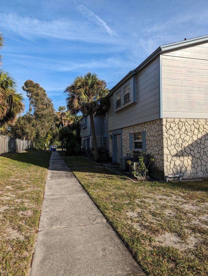 Apartment for rent at 3075 Aaron Burr, Winter Park, FL 32792