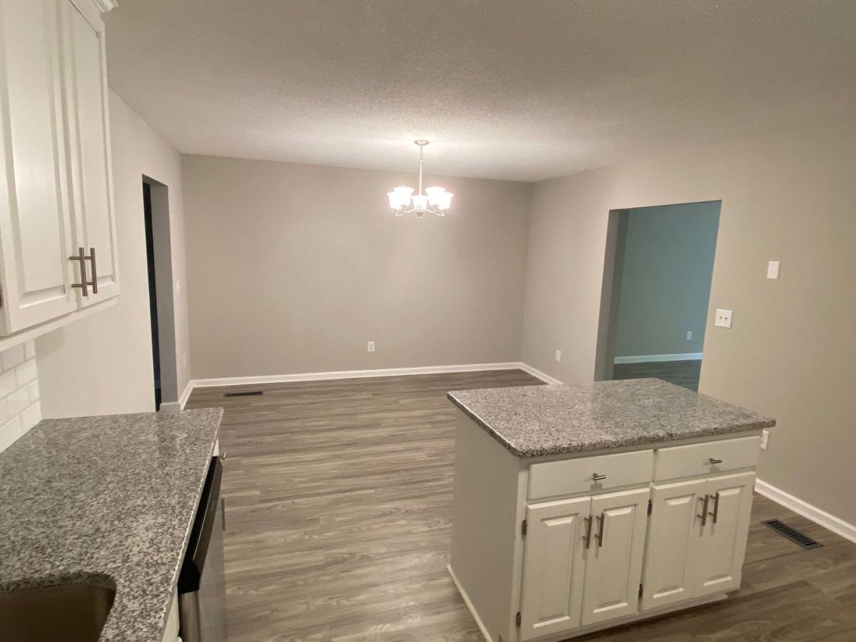 Apartment for rent at 423 Frazier St, Auburn, AL 36830