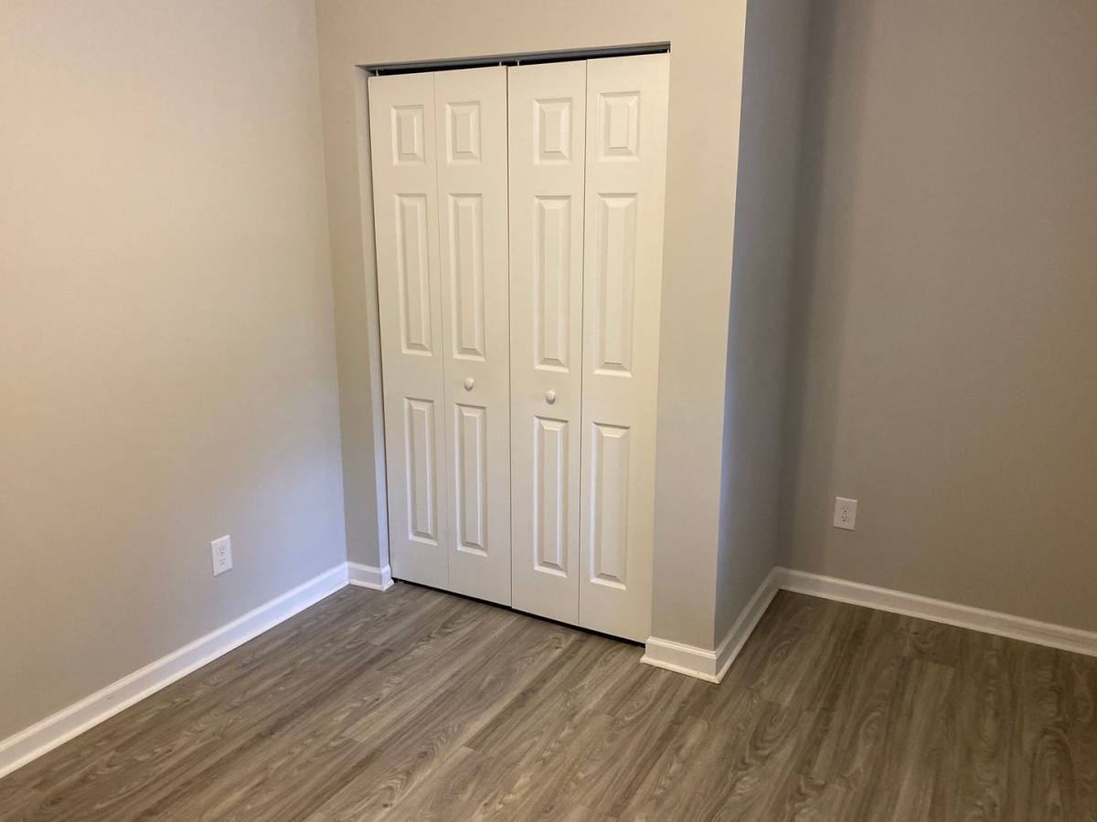 Apartment for rent at 423 Frazier St, Auburn, AL 36830