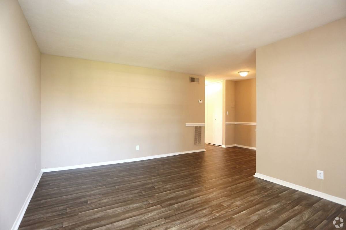 Apartment for rent at 16 Beech Rd SE, Marietta, GA 30008