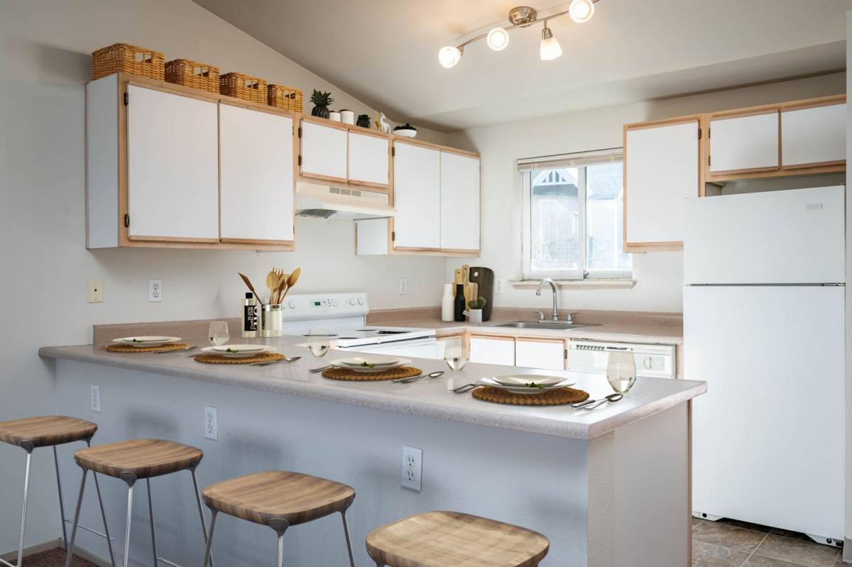 Apartment for rent at 20454 NE Sandy Blvd, Fairview, OR 97024