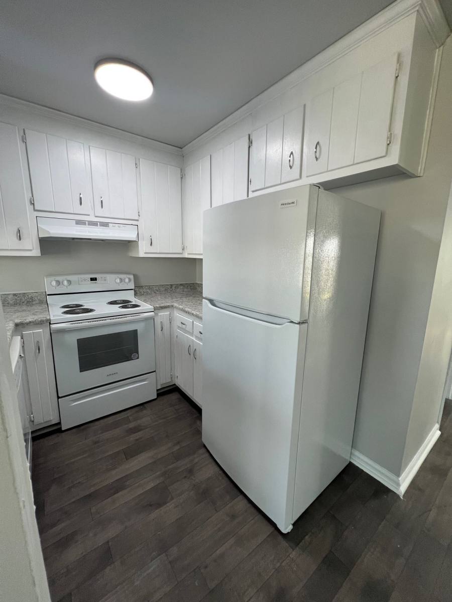 Apartment for rent at 1711 N King St, Hampton, VA 23669