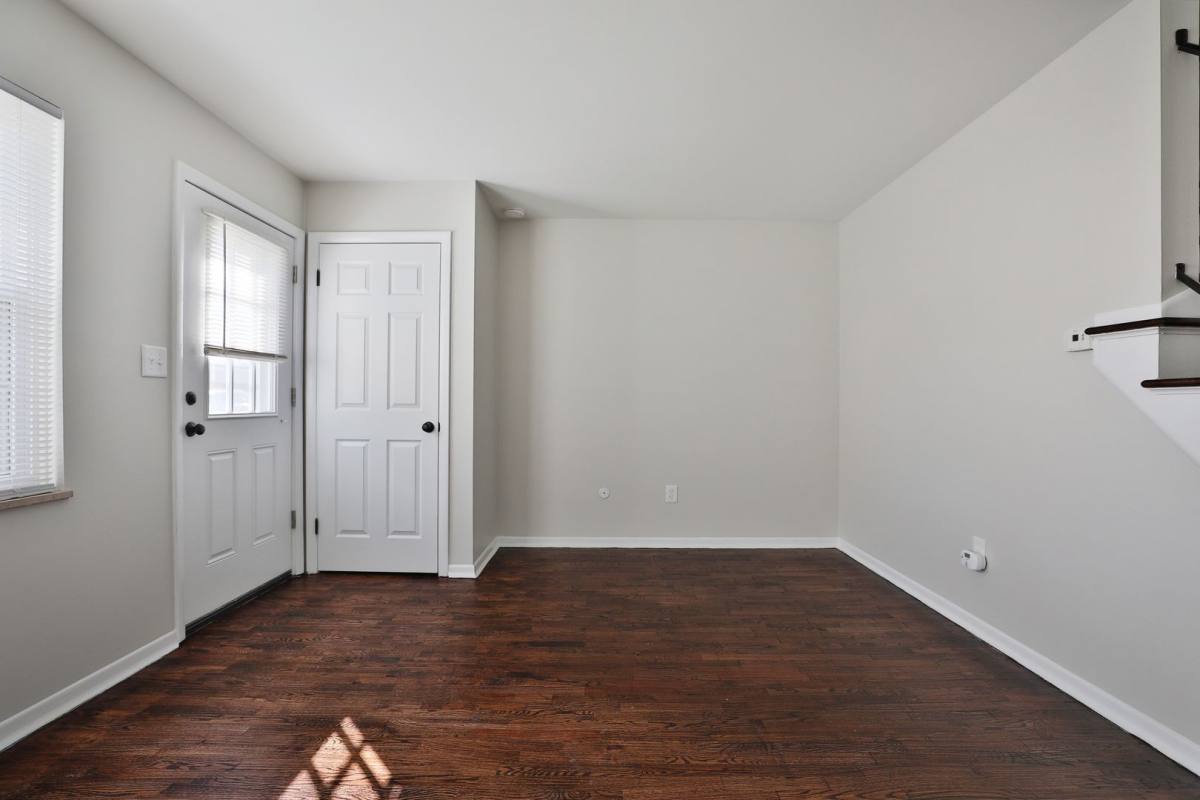Apartment for rent at 3421-3431 Maize Rd, Columbus, OH 43224