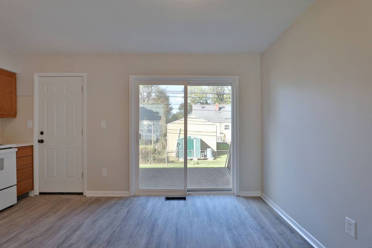 Apartment for rent at 3421-3431 Maize Rd, Columbus, OH 43224